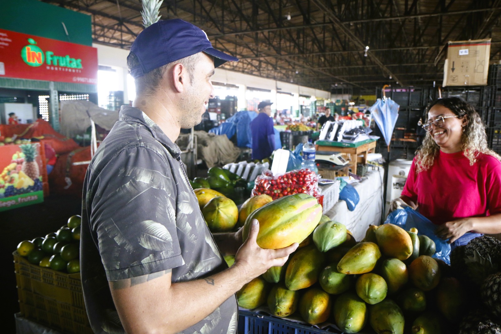 Mamão formosa está a R$ 3,50/kg na Ceasa em Maracanaú